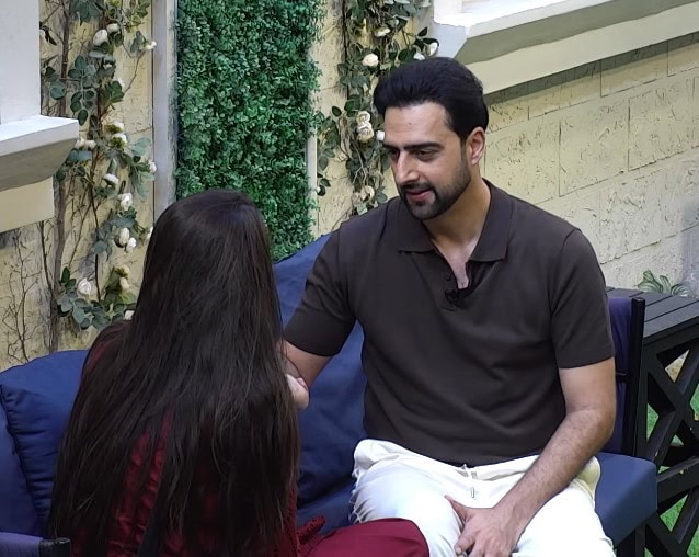 Tamasha Season 5 – Rabia Javed Sheikh’s Husband Charms Fans