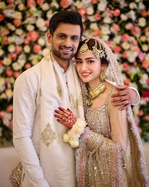 Sannia Ashfaq Asks Public Not To Compare Imad Wasim & Shoaib Malik Auto Draft