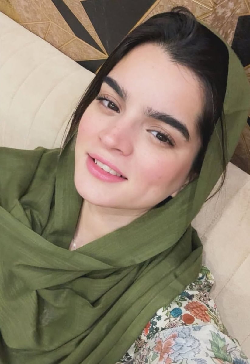 Aliza Sultan Calls Feroze Khan A Real Life Zamil Aliza Sultan Calls Feroze Khan A Real Life Zamil