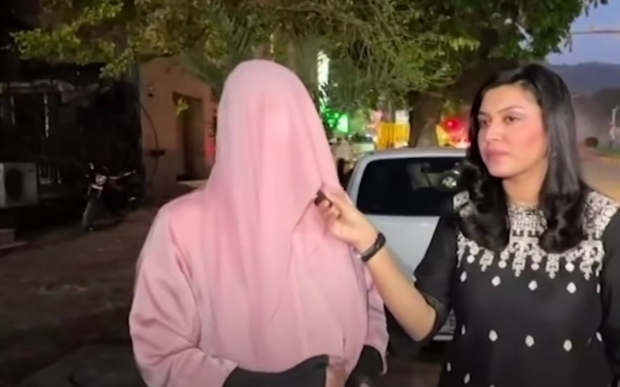 Acid Attack Victim Dr. Mahnoor's Urgent Plea Acid Attack Victim Dr. Mahnoor’s Urgent Plea