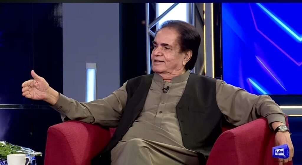 Senior PTV Actor Hamid Rana Declaring True Love for Sheeba Hassan Senior PTV Actor Hamid Rana Declaring True Love for Sheeba Hassan