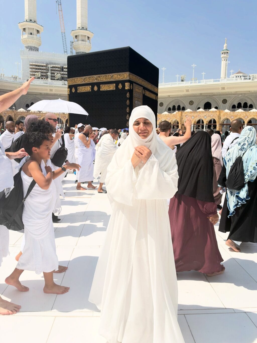 Kiran Ashfaque’s First Umrah with Husband After Religious Transformation
