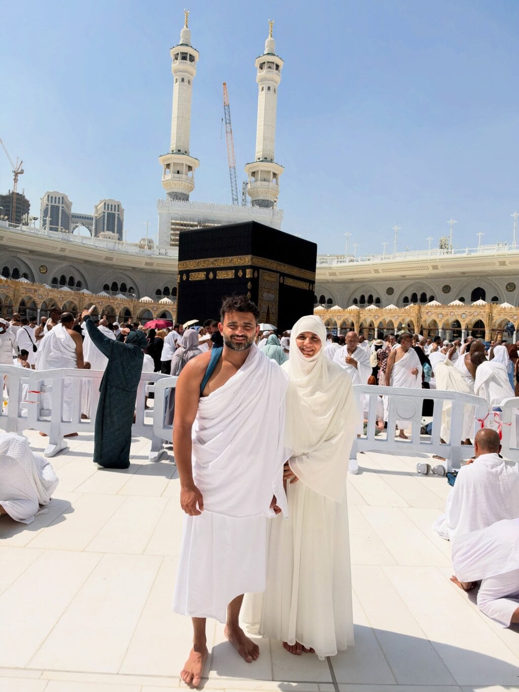 Kiran Ashfaque’s First Umrah with Husband After Religious Transformation
