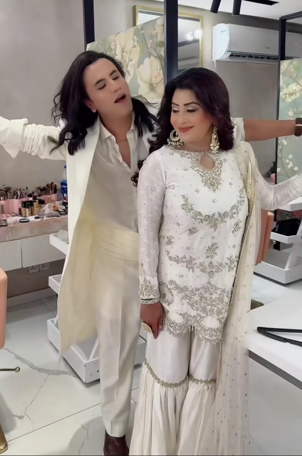 Dr Zee Khan & Laila’s Reel on Bollywood Song Gets Hilarious Reactions