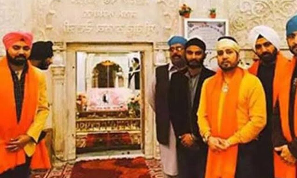 Mika Singh Reveals Why He Loves Pakistan Mika Singh Reveals Why He Loves Pakistan