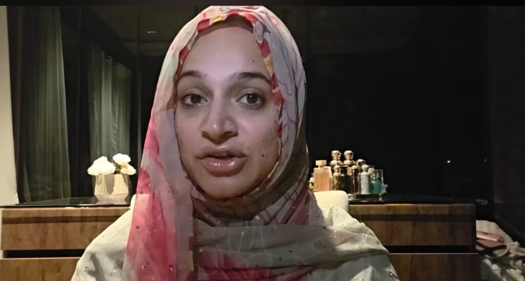 Noor Bukhari's Lip Fillers Ignite Backlash Noor Bukhari’s Lip Fillers Ignite Backlash