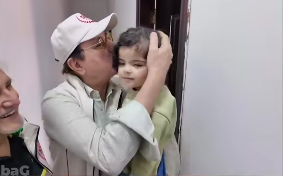 Pakistani Actors Praised for Their Charity Act for Palestinians In Jordan Pakistani Actors Praised for Their Charity Act for Palestinians In Jordan