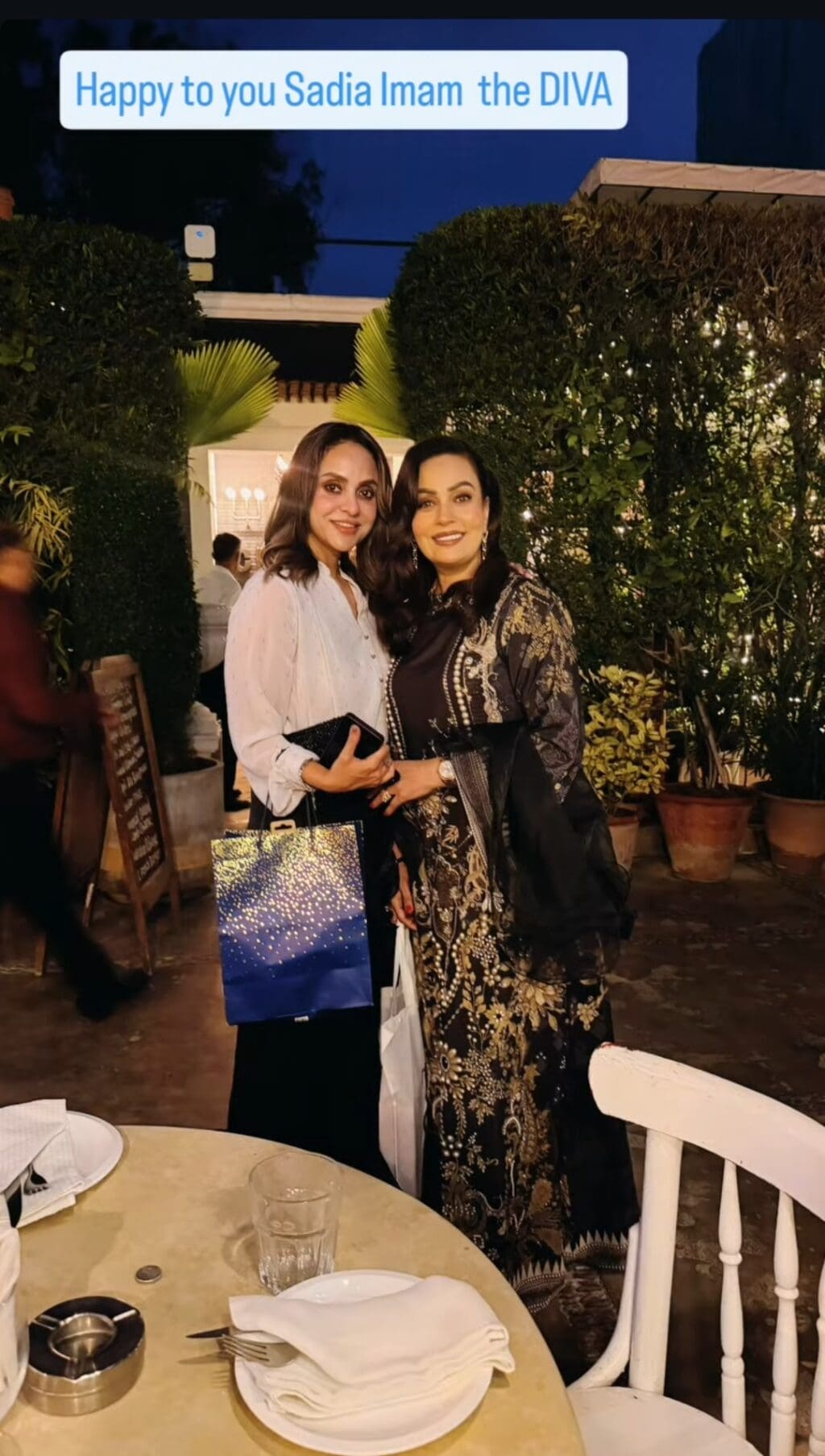 Nadia Khan Shares Pictures from Sadia Imam's Birthday Dinner Nadia Khan Shares Pictures from Sadia Imam’s Birthday Dinner