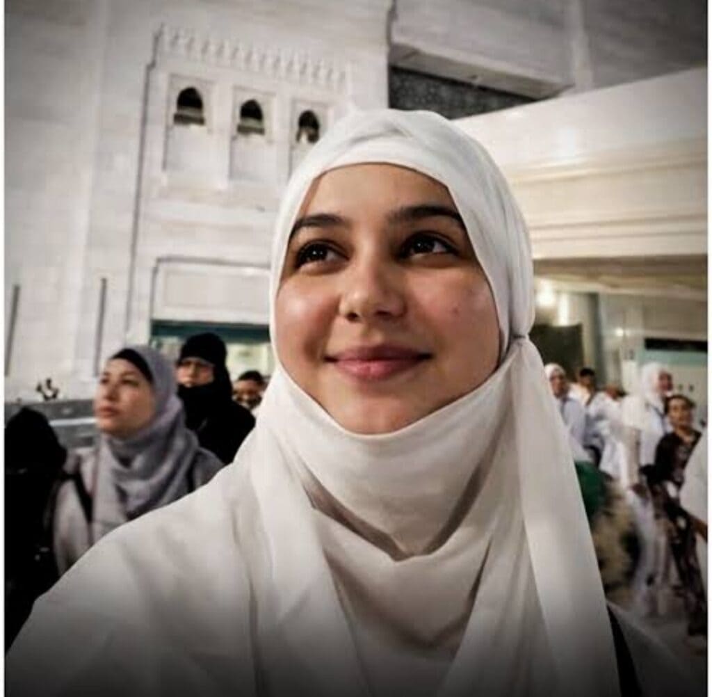 Samiya Hijab Shares How Umrah Changed Her Life Samiya Hijab Shares How Umrah Changed Her Life