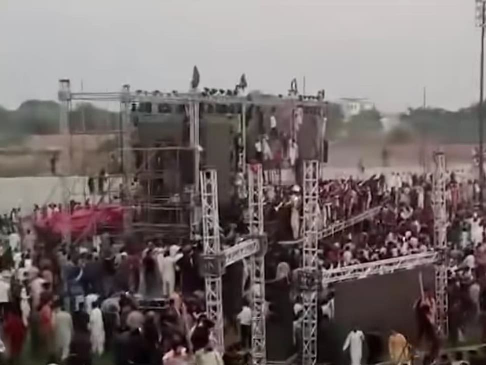 Stampede in Mr Patloo’s  Mehndi Event Injures  People