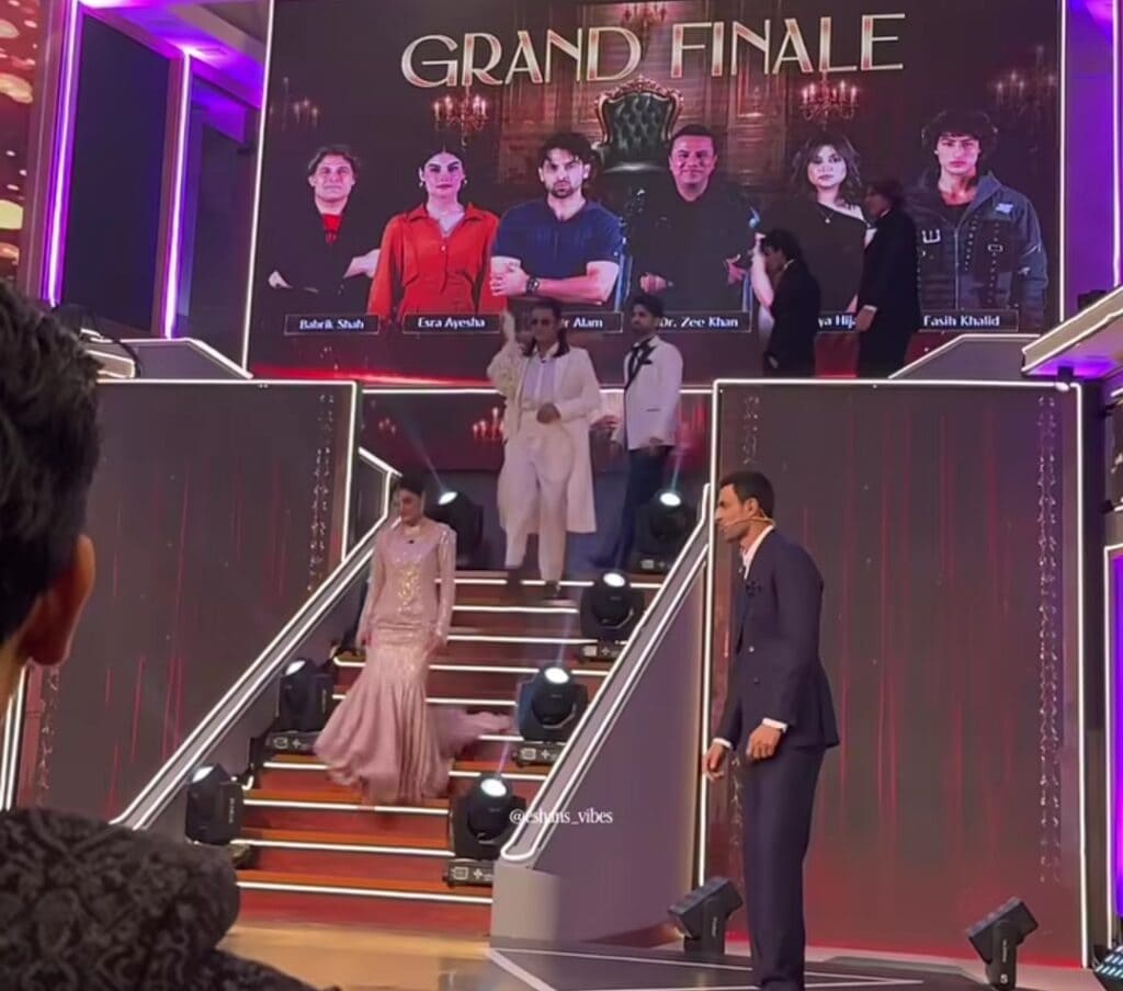 Tamasha 5 Finale Ceremony – Makers Criticized For Low Budget Set Up