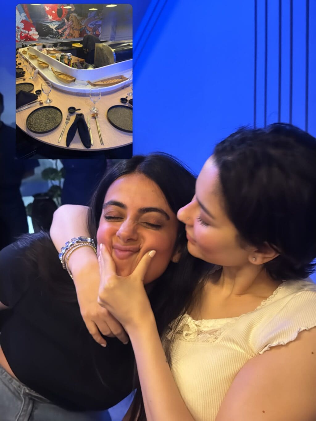 Hania Aamir Celebrates Yashma Gill's Birthday Hania Aamir Celebrates Yashma Gill’s Birthday