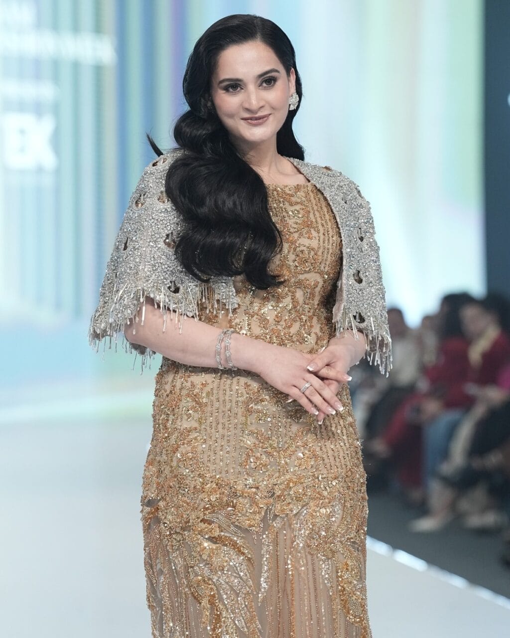 Aiman Khan Stuns Public With Gorgeous Transformation Aiman Khan Stuns Public With Gorgeous Transformation