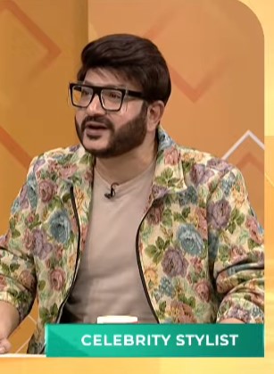 Celebrity Makeup Artist Akif Ilyas Strongly Criticizes Yasir Hussain