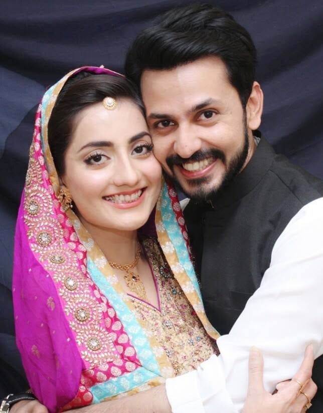 Fans Notice Bilal Qureshi’s Absence From Uroosa Qureshi Video