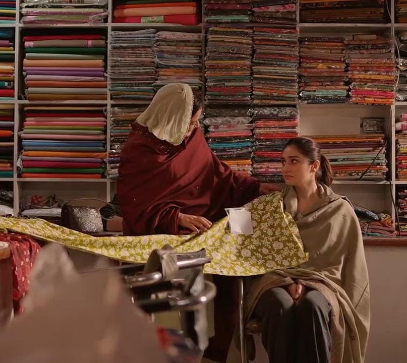 Dar e Nijaat Episode 21 - Fans Enjoy Zaryab Experiencing Middle Class Life Dar e Nijaat Episode 21 –