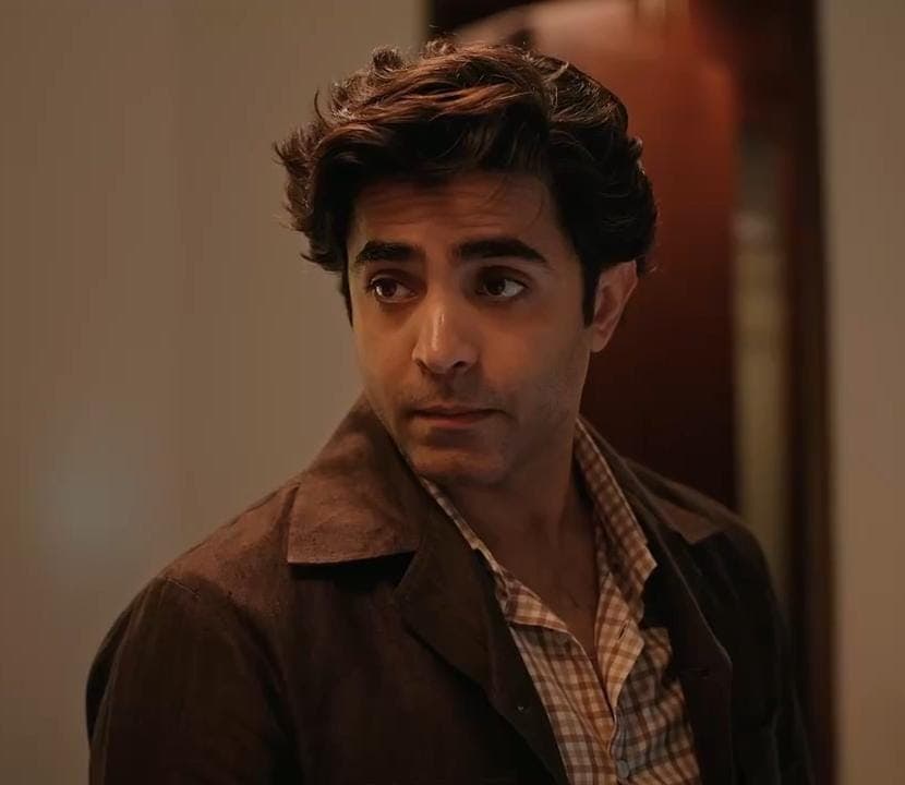 Dar e Nijaat Episode 25 - Fans Give Best replies To Zaryab For Finding Jhumka