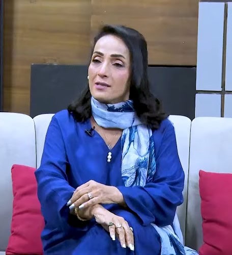 Farah Nadir Reveals Whooping Salaries Of Pakistani Lead Actors Farah Nadir Reveals Whooping Salaries Of Pakistani Lead Actors