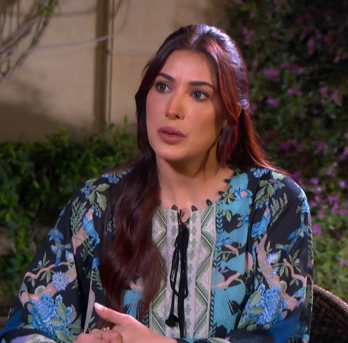 Mehwish Hayat's Social Media Advice To Other Actors Mehwish Hayat's Social Media Advice To Other Actors