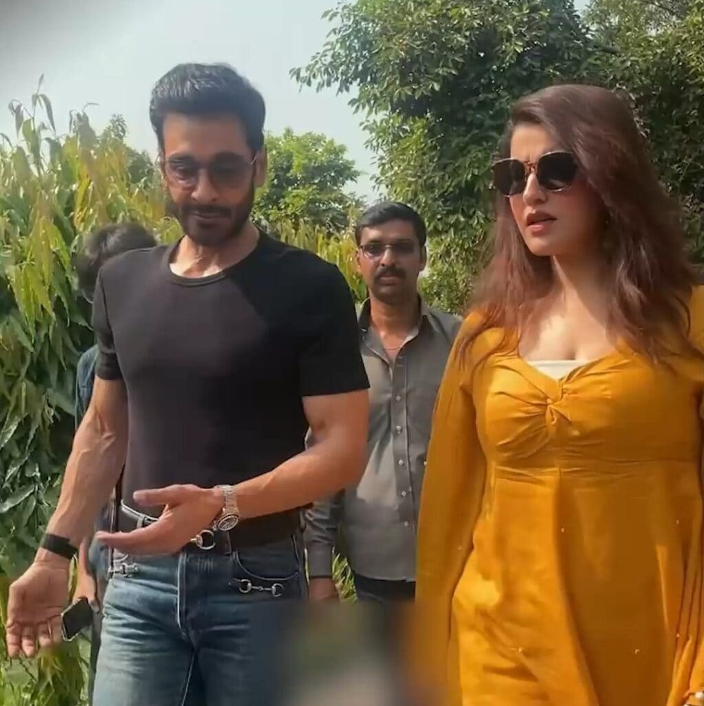 Hareem Farooq's Promotional Looks For Mango Jutt Disappoint Fans