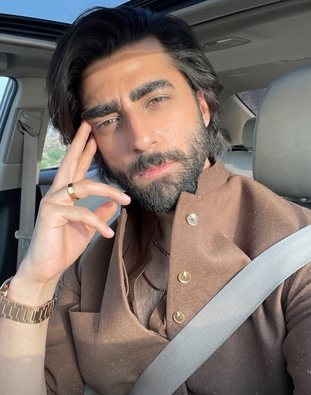 Nameer Khan Hints At Engagement