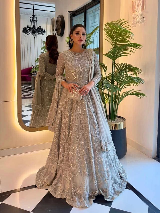 Tamasha Fame Ramsha Salahuddin Shares Nikah Pictures Tamasha Fame Ramsha Salahuddin Shares Nikah Pictures