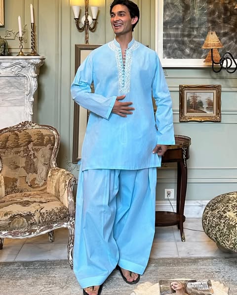 Saboor Aly Styles In Men's Clothes - Public Reacts Saboor Aly Styles In Men’s Clothes – Public Reacts