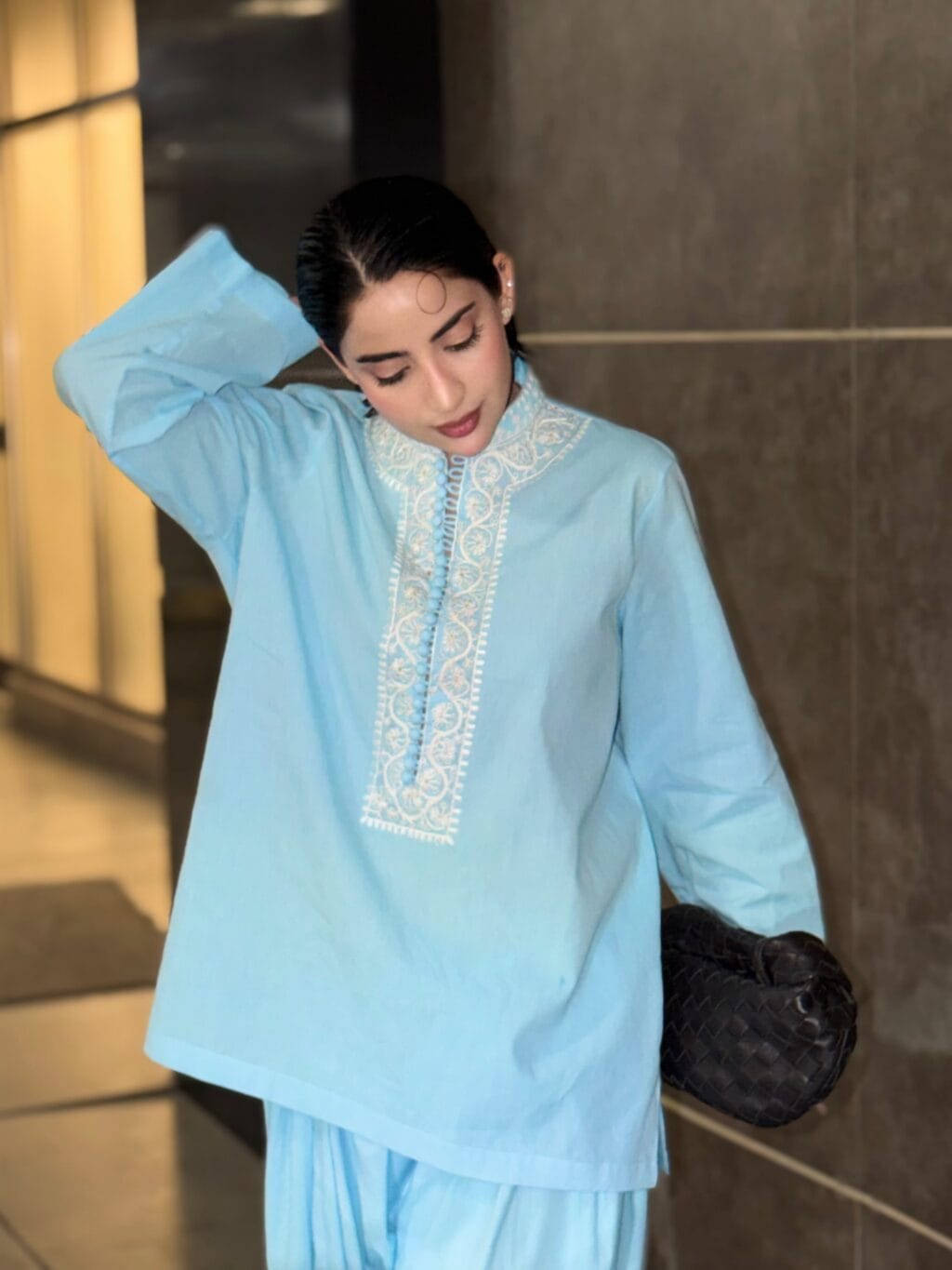 Saboor Aly Styles In Men's Clothes - Public Reacts Saboor Aly Styles In Men’s Clothes – Public Reacts