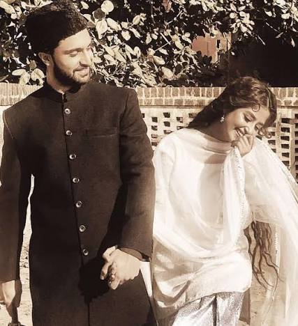 Sajal Aly & Ahad Raza Mir Fans Miss Them As Aangan Airs Sajal Aly & Ahad Raza Mir Fans Miss Them As Aangan Airs