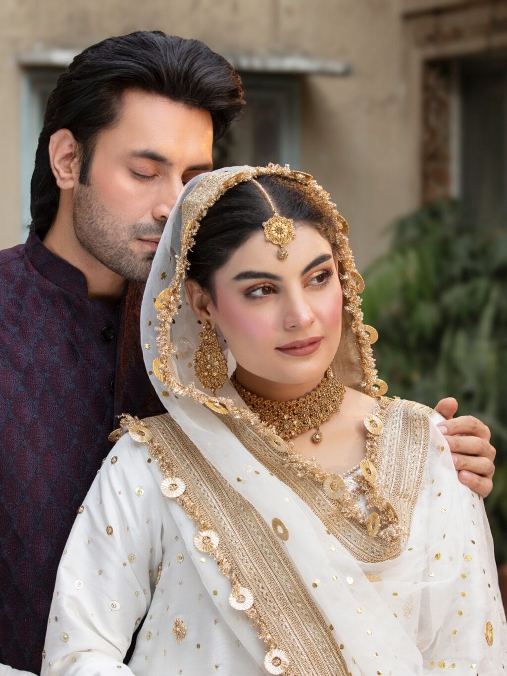 Tamasha Season 5's Esra Ayesha & Zayb Khan Get Married Tamasha Season 5’s Esra Ayesha & Zayb Khan Get Married