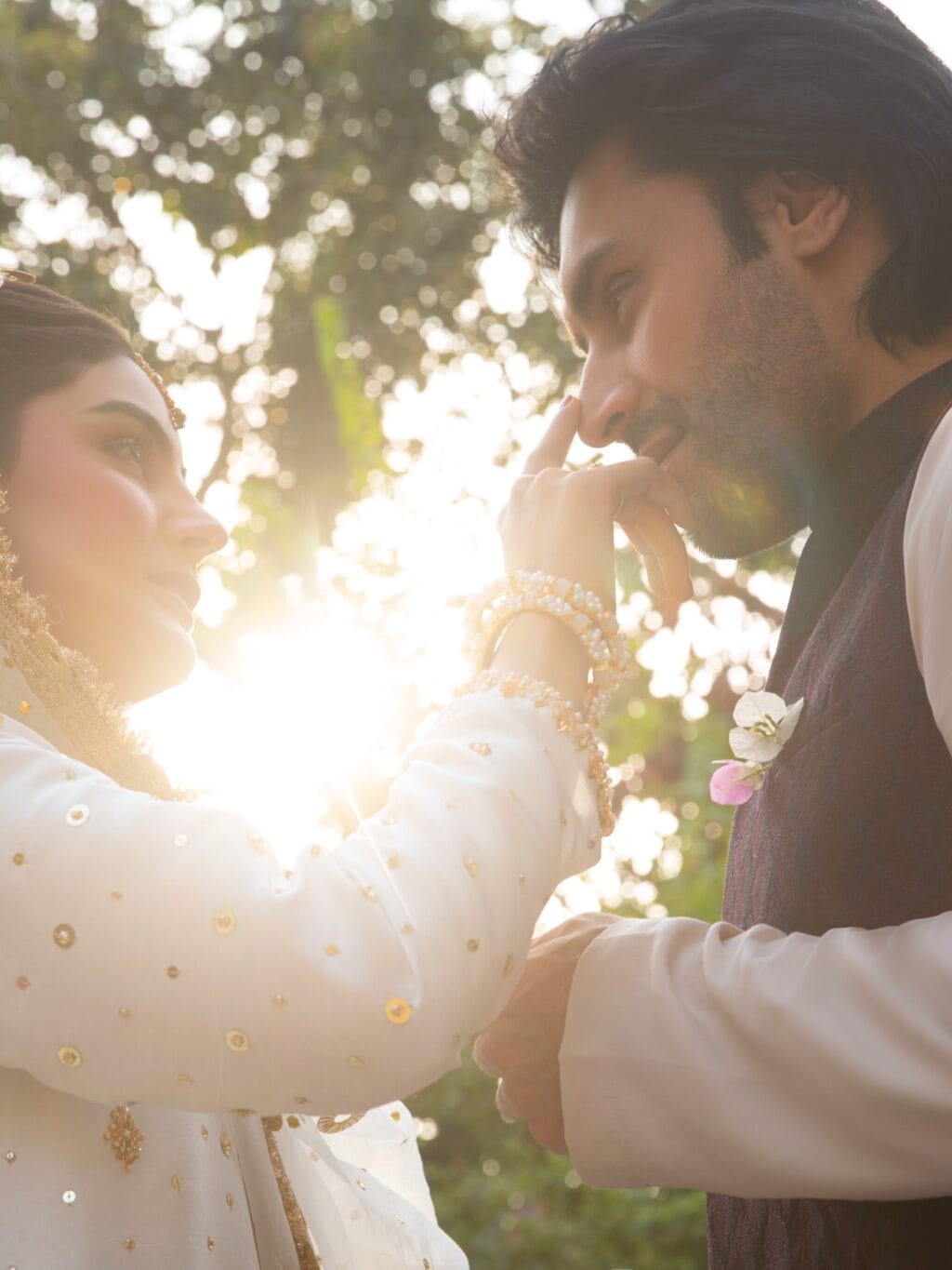 Tamasha Season 5's Esra Ayesha & Zayb Khan Get Married Tamasha Season 5’s Esra Ayesha & Zayb Khan Get Married